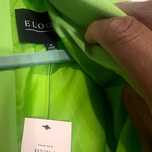 Back-Out Blazer - Picture 3 of 3